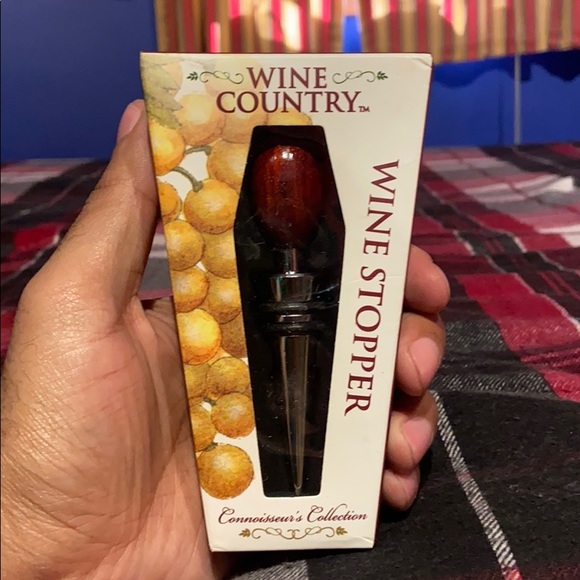 Wine Country Connoisseur’s Collection Wine Stopper - Picture 4 of 4